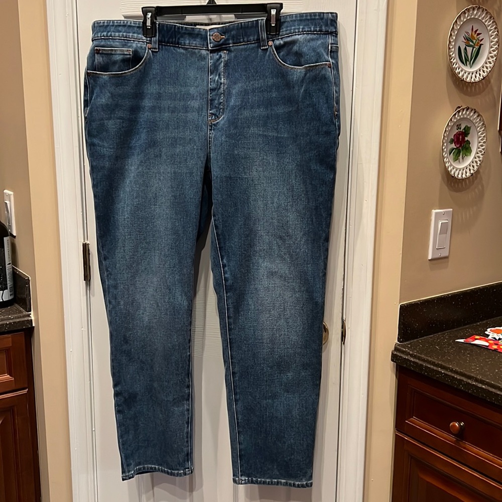 Soft Surroundings 5 Pocket Straight Ultimate Denim Jeans